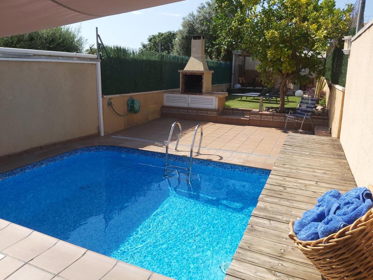 Another Day In Paradise Calafell Luaran gambar