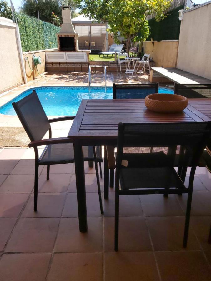 Another Day In Paradise Calafell Luaran gambar